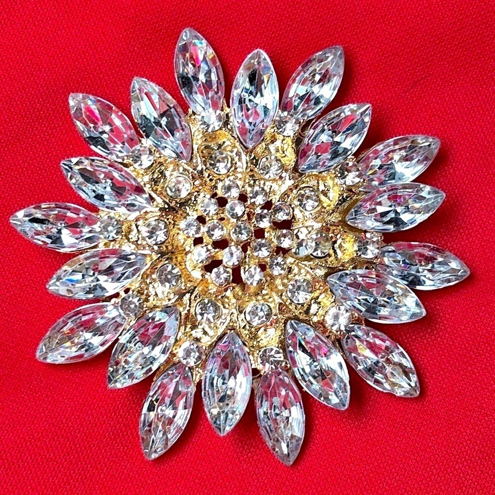 Rhinestone Glass w/ Gold Tone Floral Bouquet Starburst Brooch Pin Large 2.75"